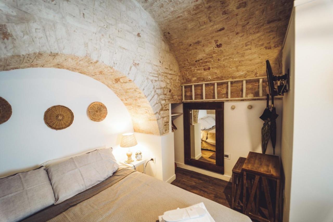 Trullo Syrah-Trulli Anti Charme & Relax Bed & Breakfast Alberobello Exterior foto