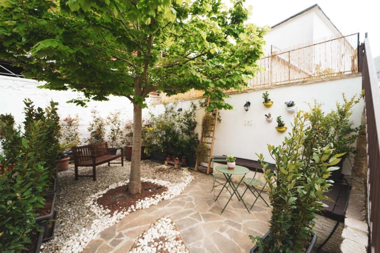 Trullo Syrah-Trulli Anti Charme & Relax Bed & Breakfast Alberobello Exterior foto